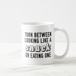 Wie ein Snack aussehend Kaffeetasse