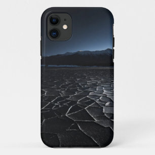Wie wäre es mit "Frosty Noir: iPhone Case