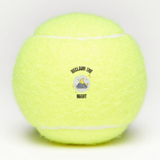 Wiederbelebung der Nacht Tennisbälle