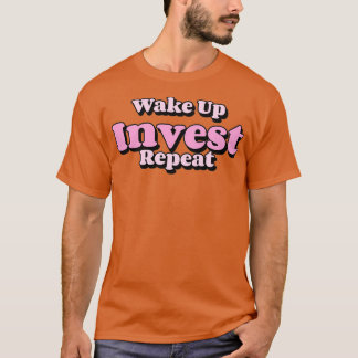 Wiederholen von Einladungen geweckt T-Shirt