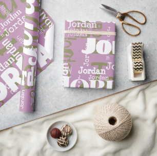 Wiederholter Name Lilac Green White Modern Neutral Geschenkpapier