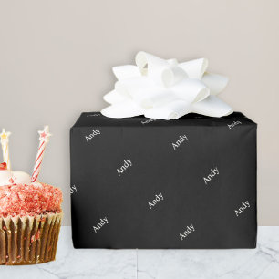 Wiederholter Name oder Word-Muster Schwarz/Weiß Geschenkpapier