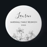 Wiedersehen Name-Tag der Familie, Blumenmuster Button<br><div class="desc">Diese niedlichen Abzeichen sind die perfekte Namensmarke für Ihre Wiedersehen und machen nach der Veranstaltung auch tolle Souvenirs.</div>