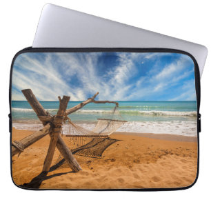 Wiegen Sie auf ein tropisches Strandurlaubsort   Laptopschutzhülle