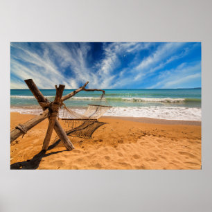 Wiegen Sie auf ein tropisches Strandurlaubsort   Poster