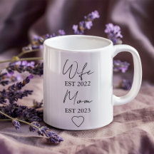 Wife & Mom Est. – Minimalist Valentine Gift