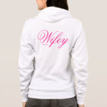 Wifey Hoody<br><div class="desc">Adorable Hoody für die Neuvermählten. Scrollen Sie nach unten, um weitere Wifey-Artikel zu sehen.</div>