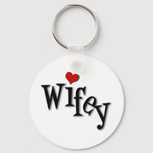 Wifey mit Funky Red Heart Schlüsselanhänger