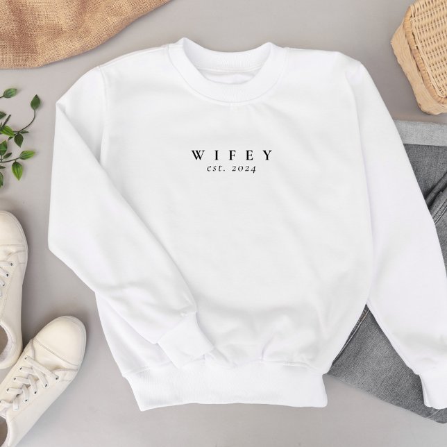 Wifey Moderne Minimalistische Personalisiert Bridg Sweatshirt (Von Creator hochgeladen)
