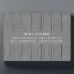 WiFi-Kennwortsignatur | Graue Holzplanke Fotoplatte<br><div class="desc">Stilvolles WiFi-Passwort, um Ihre Netzwerkinformationen mit den Gästen zu teilen. Ideal für Mieten von Airbnb, Bed & Breakfast oder rustikale Hüttensignatur. Die rustikale Holzpalette aus Shabby Chic ist in einer modernen grauen Farbpalette gehalten. Einfaches stylisches WiFi-Passwort, um sicherzustellen, dass Ihre Gäste Zugang zu den Informationen haben, die sie benötigen. Dieses...</div>
