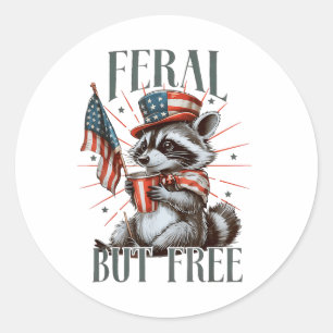 Wild aber frei lustig Patriotic Racoon Meme 4. Runder Aufkleber
