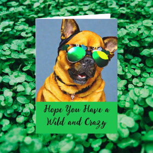 Wild and Crazy Saint Patrick's Day Dog Sunglasses Feiertagskarte
