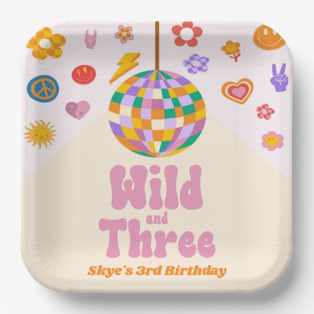 Wild and Three Retro Disco Ball 3rd Birthday Party Pappteller (Vorderseite)