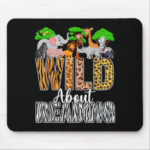 Wild auf das Lesen von Büchern Zoo-Tierliebhaber L Mousepad