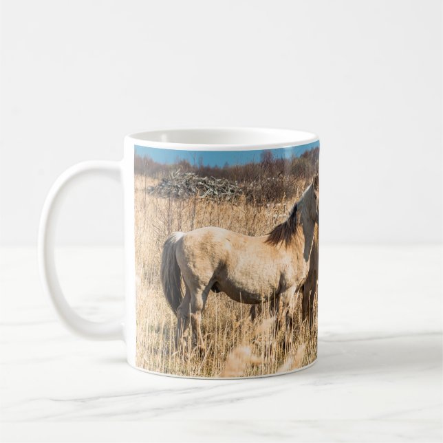 Wild Konik ponies Wicken Fen Cambridgeshire UK Kaffeetasse (Links)