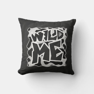 Wild Me Kuh schwarz und weiß Kissen