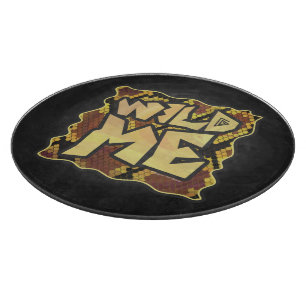 Wild Me Snake Brown and Gold Print Schneidebrett