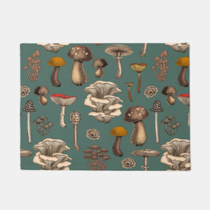 Wild Mushrooms on pine green Fußmatte
