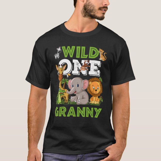 Wild One Granny Zoo Birthday Safari Jungle Animals T-Shirt (Vorderseite)