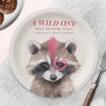 Wild One Mohawk Raccoon Babydusche Pappteller<br><div class="desc">Wild ein Rock'n'Roll inspiriert Woodland Babydusche Thema mit Babytracoon mit rosa Mohawk und Herz über einem Auge.</div>