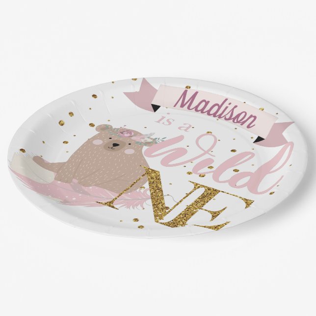 Wild One Personalisiert Birthday Girl Pappteller (Schrägansicht)