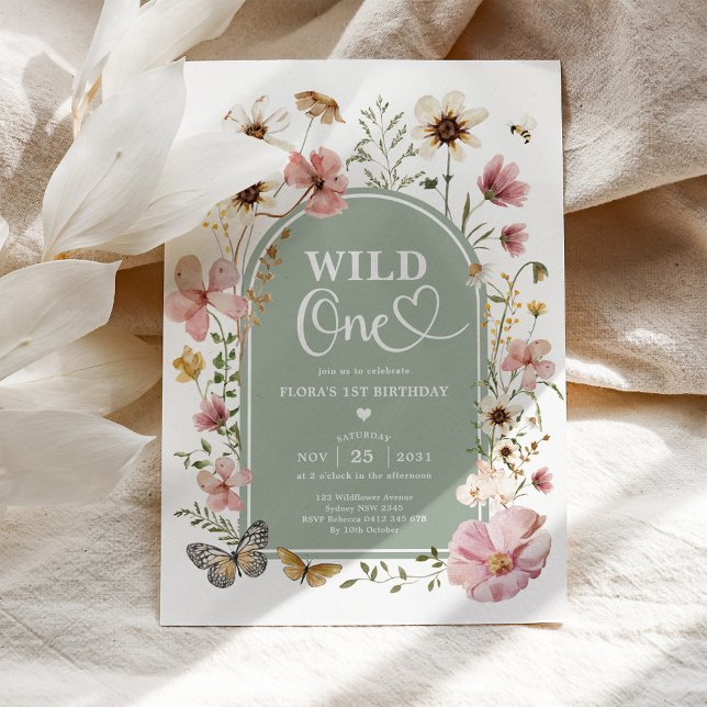 Wild One: Sage Green Wildflower First Birthday Einladung (Von Creator hochgeladen)