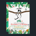 Wild One Tuxedo Kitty Kids 1st Birthday Einladung<br><div class="desc">Suchen Sie ein passendes Thema für Ihre Baby's First Birthday Party? Das Thema Wild One ist vielleicht die beste Wahl! MEOWESE’s Wild One Invitation zeigt ein liebenswertes Kätzchen, das versucht, einen Baumzweig zu erklimmen. Sieht es aus wie ein kleines Monster, das die Welt um sie herum im Geiste des Abenteuers...</div>