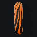 Wild Orange Black Tiger Stripes Animal Print Skateboard<br><div class="desc">Dieses modische und trendige Muster ist perfekt für die stilvolle Mode. Es zeichnet sich durch einen klassischen Schwarz-Orange Tigerstreifen und eine moderne Drehung aus. Es ist cool, lustig und spielerisch! ***WICHTIGE HINWEIS FÜR DESIGN: Für individuelle Designanfragen, wie z.B. passende Produktanfragen, Farbänderungen, Platzierungsänderungen oder andere Änderungswünsche, klicken Sie bitte auf den...</div>