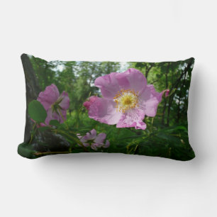 Wild rosa Rosen in Alaska Lendenkissen
