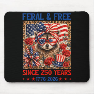 Wild seit 250 Jahren 1776-2026 Waschbär USA-Flagge Mousepad