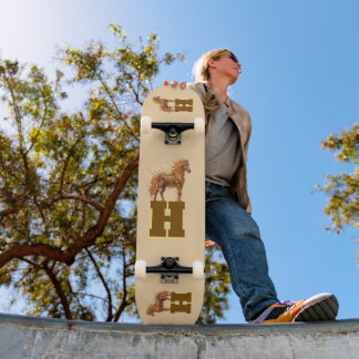 Wild Spirit Stampede – Majestätische laufende Pfer Skateboard