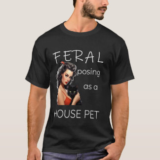 WILD tierisch als Haustier posierend, Pin-Up Frau T-Shirt