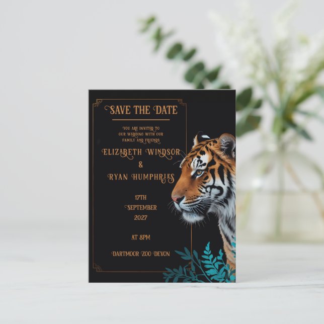 Wild Tiger Wedding Einladung Postkarte (Stehend Vorderseite)
