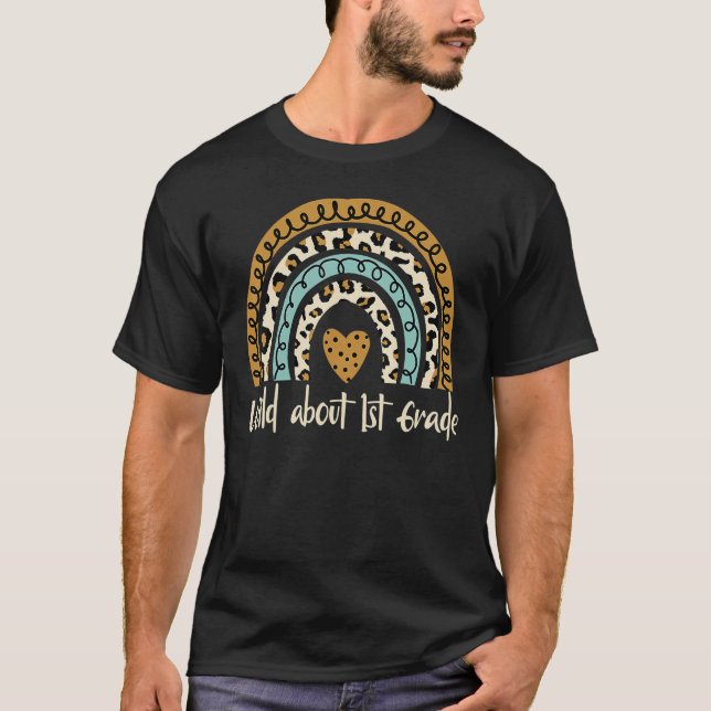Wild über den ersten Leopard-Regenbogen der ersten T-Shirt (Vorderseite)