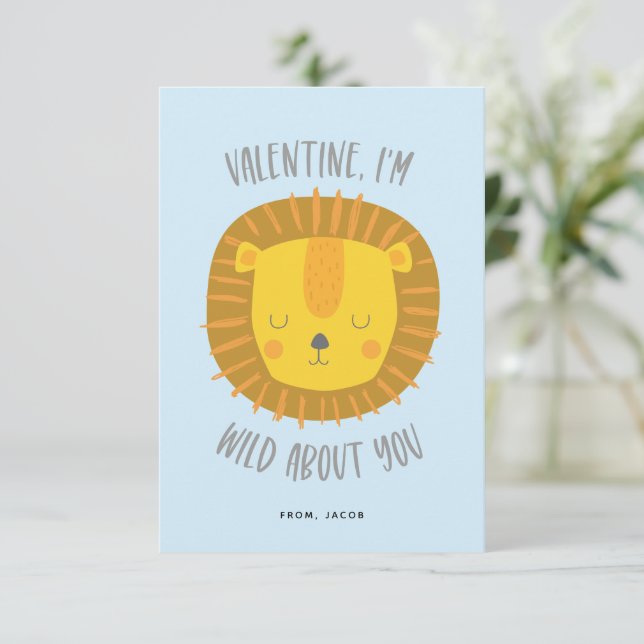 Wild über Sie Valentine Card Blue Einladung (Stehend Vorderseite)