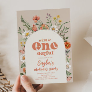 Wild und einladend zum Geburtstag Einladung