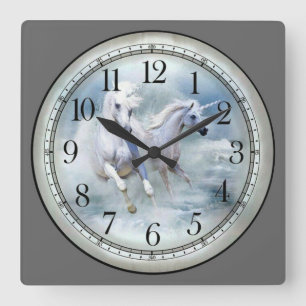 Wild White Horses Quadratische Wanduhr