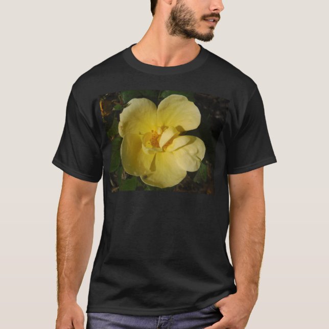 Wild Yellow Rose T-Shirt (Vorderseite)