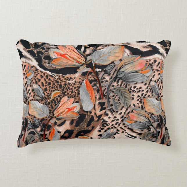 Wildafrikanische Tierhaut mit Brom-Blume-Pattern Dekokissen (Vorderseite)