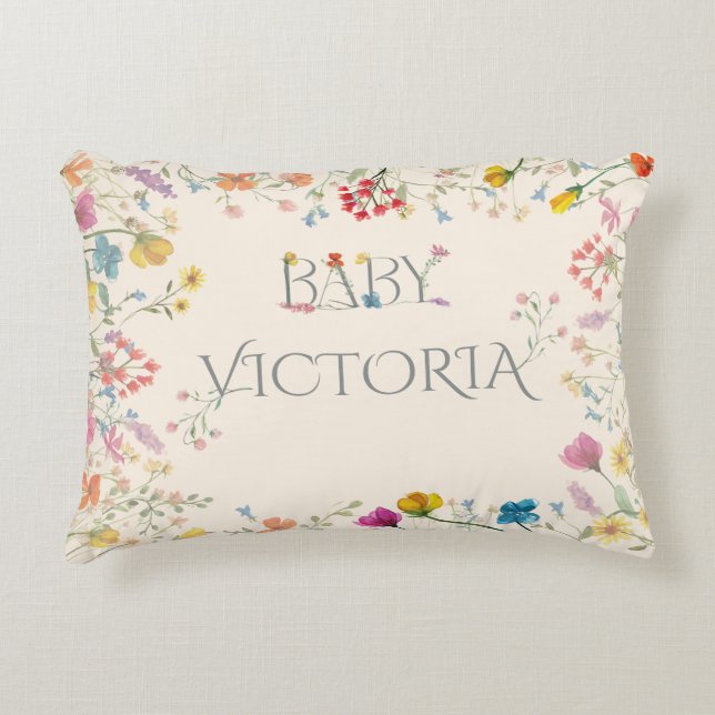 Wildblume Blumengarten Baby Personalisiertes Kisse Dekokissen (Vorderseite)