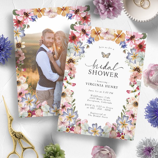 Wildblume Brautparty Einladung (Colorful Boho Wildflower Bridal Shower Invitation with Engagement Photo by Painted Papery
)