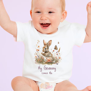 Wildblume Bunny für Großmutter Baby T-shirt