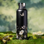 Wildblume Butterfly Garden Trinkflasche<br><div class="desc">Wildblume Schmetterlingsgarten Blüte,  Wasserflasche. Funktionen,  Vorlagentextzeile für Namen oder kurze Phrase.</div>