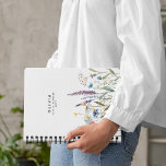Wildblume der Wasserfarbe Personalisiert Planer<br><div class="desc">Schöner Aquarell Wildblume jährlicher Planer. Stellen Sie einfach das Namensjahr ein.</div>