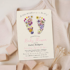 Wildblume Fußabdrücke Beige Baby Girl Dusche Einladung