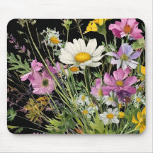 Wildblume in Aquarellfarbe auf schwarzem Hintergru