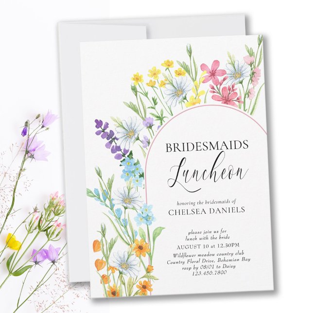 Wildblume Meadow Arch Bridesmaids Luncheon Einladung (Delicate, feminine and colorful with country meadow flowers and elegant calligraphy)