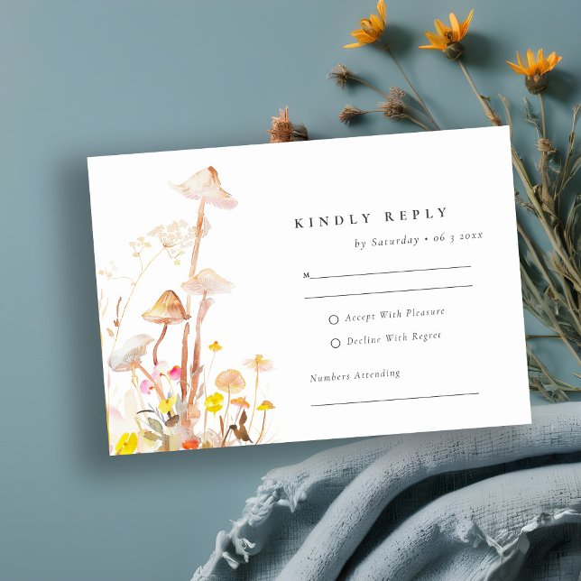 Wildblume Pilz Herbstleafy Hochzeitsempfang RSVP Karte (Von Creator hochgeladen)