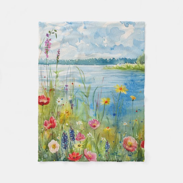 Wildblumen an einem See Fleecedecke (Vorderseite)
