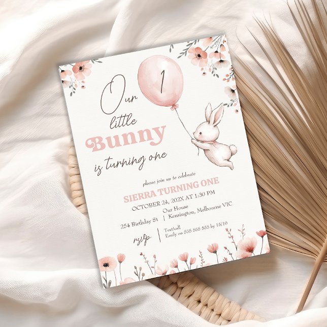 Wildblumen Ballon Little Bunny 1. Geburtstag Einladung (Our Little Bunny 1st Birthday Invitation Girl, Bunny Balloon, Wild flowers, Rabbit 1st Birthday )